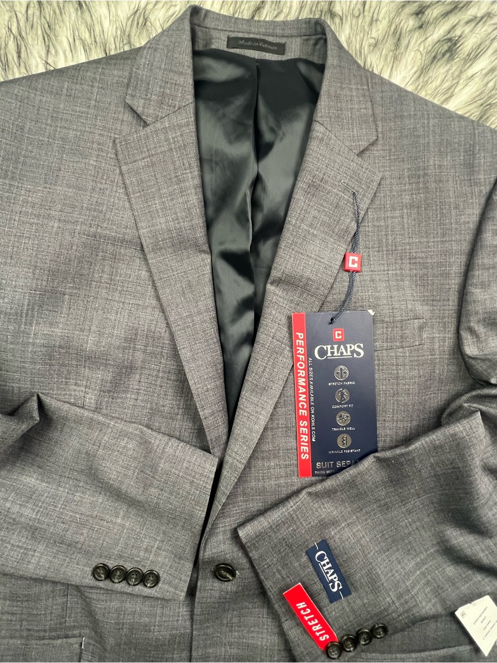 Chaps Men’s Gray Performance Blazer size 46L
New with Tags